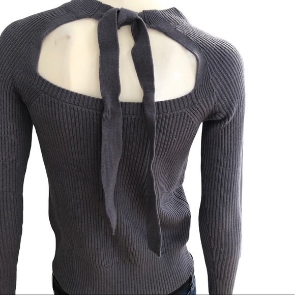 Banana Republic Tie back Sweater Heather Gray Purple Size XS - Picture 5 of 8